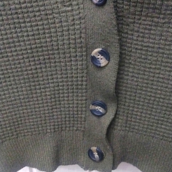 Waffle knit sweater vest or tank - Picture 2 of 4